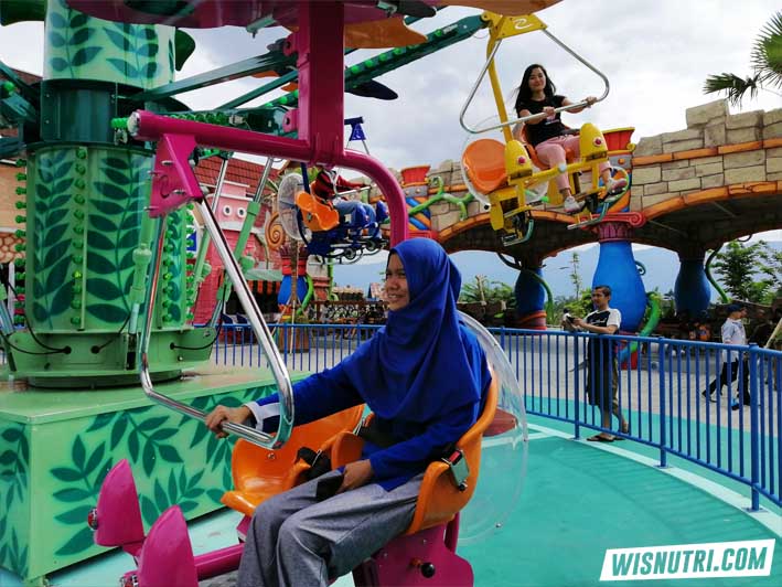 Wahana Ekstrem dan Harga Tiket Saloka Theme Park Semarang