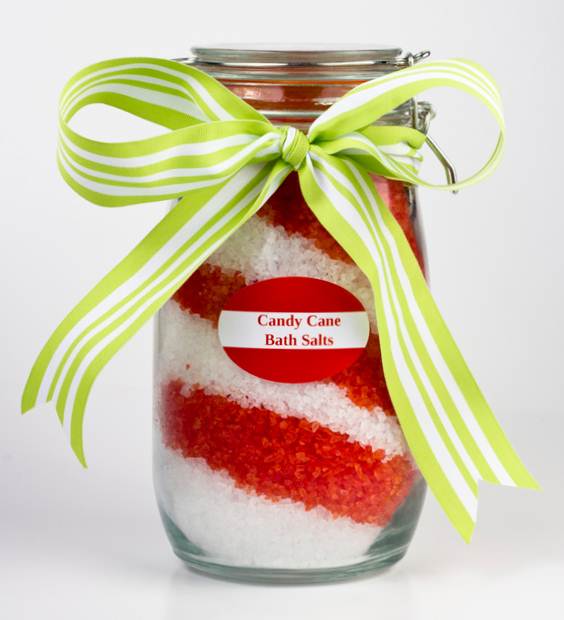 Blog the Smog DIY Christmas Gift Candy Cane Bath Salts