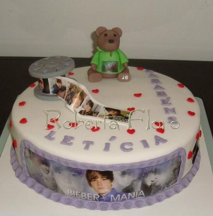 justin bieber cake. Justin Bieber Birthday Cakes