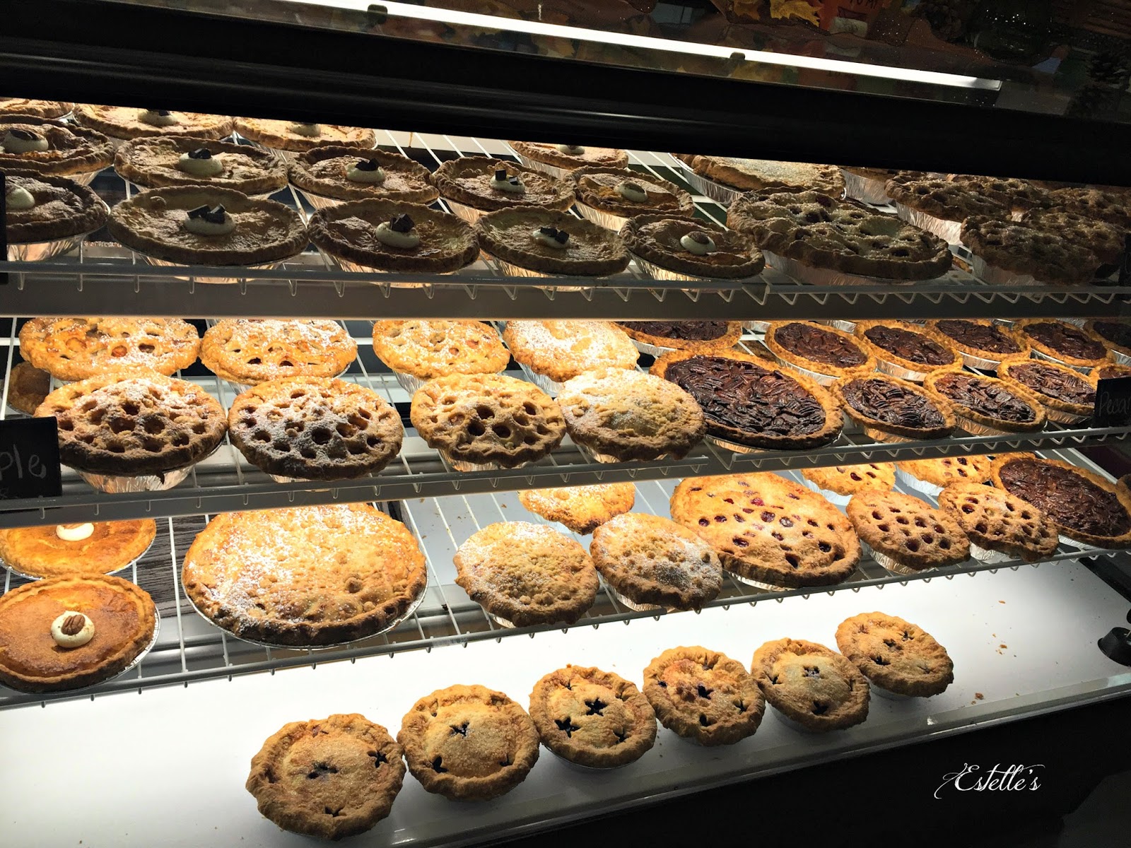 Estelle's IT'S MAIN STREET IN GRAPEVINE Y'ALL! LET'S GO SHOPPING!