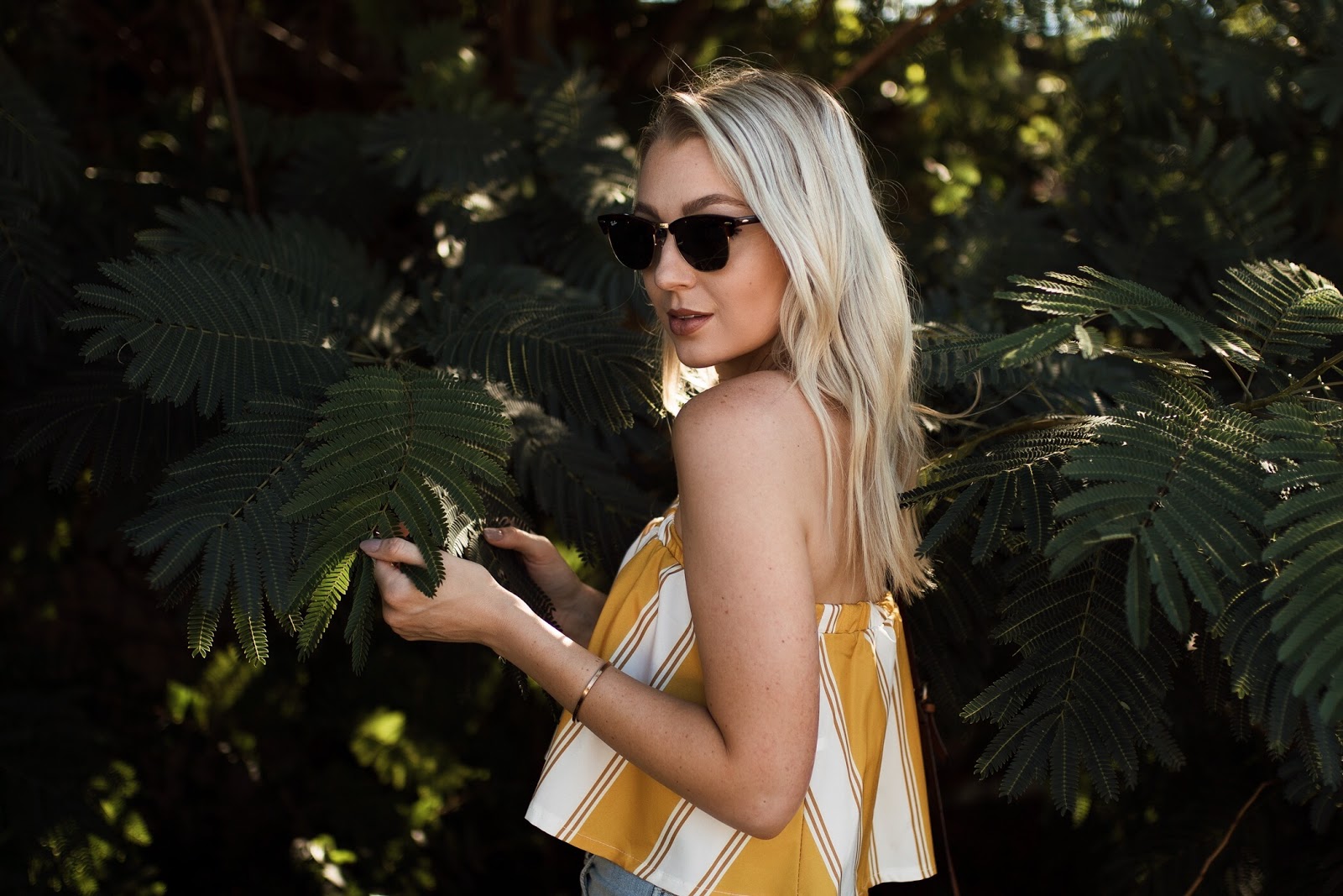 yellow crop top, Ray-ban clubmaster sunglasses