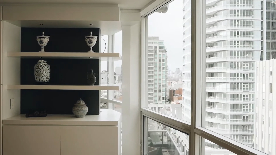 38 Interior Design Photos vs. 10 Bellair St #807, Toronto Luxury Condo Tour