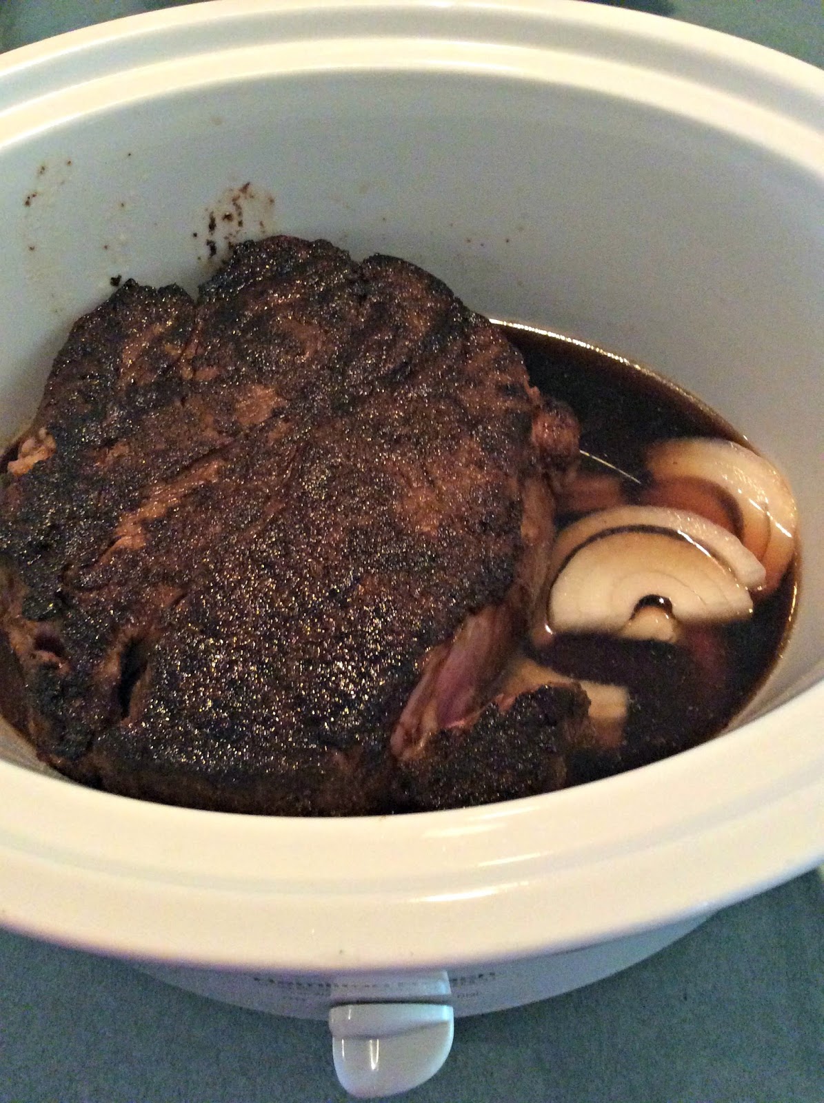 {Slow Cooker} Coffee Rubbed Chuck Roast