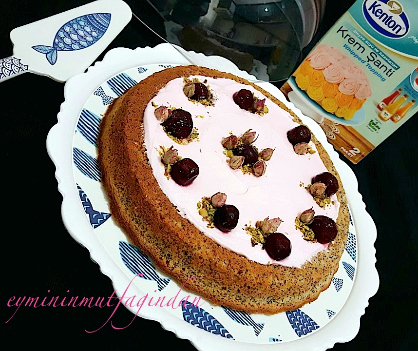 Emel�in Mutfağı Haşhaşlı ve Vişneli Tart Kek…
