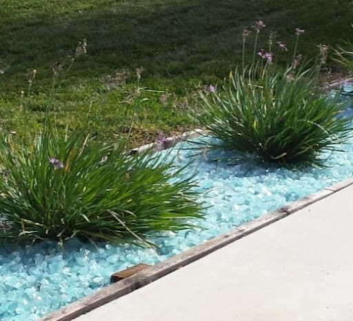 Blue Glass Mulch Landscaping Ideas