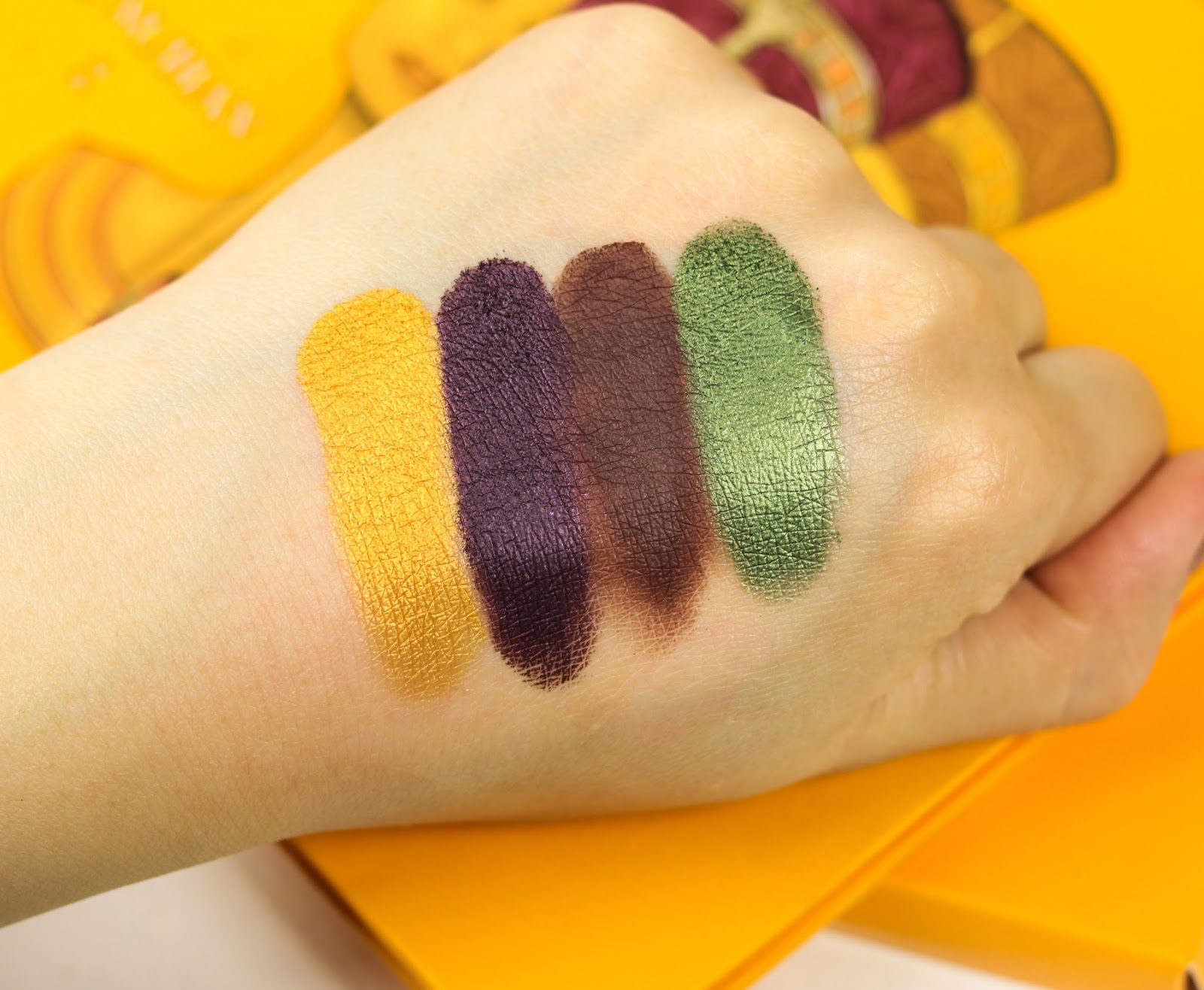 Juvia's Place The Nubian 2 Avis et Swatch