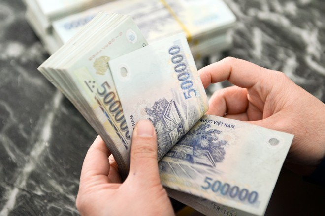Lương cơ sở tăng lên 1.210.000 đồng/tháng từ 1/5/2016 Lương cơ sở tăng lên 1.210.000 đồng/tháng từ 1/5/2016