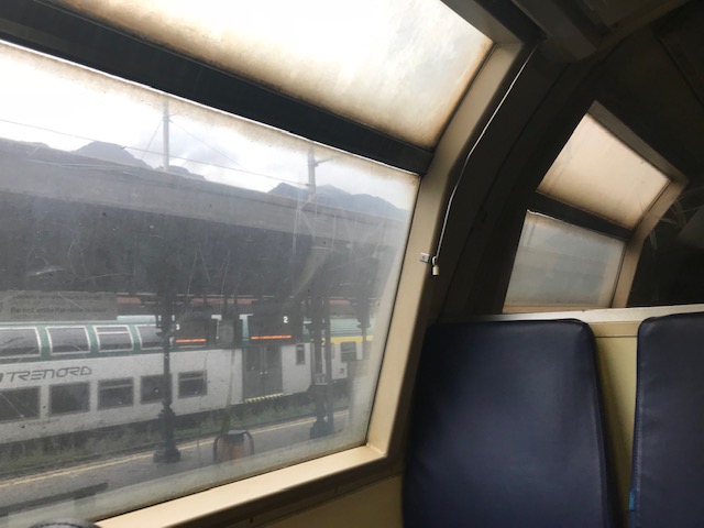 イタリアの列車の中