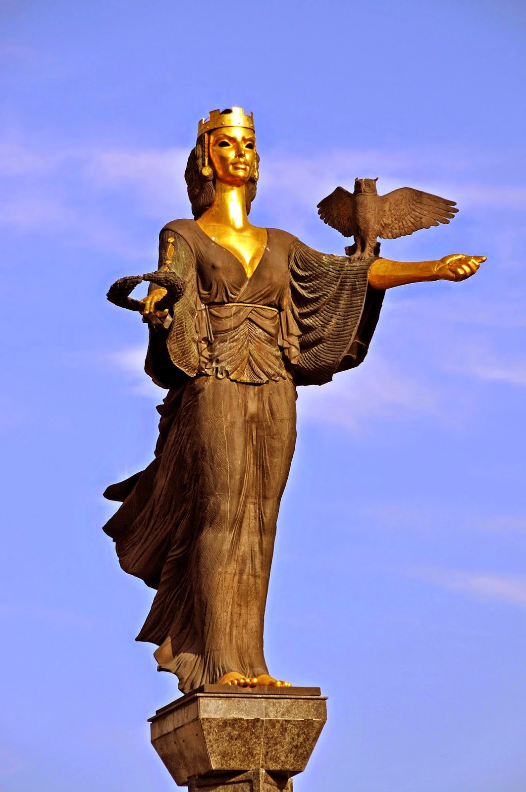 Mic's Pen The story of Saint Sophia and Hagia Sophia