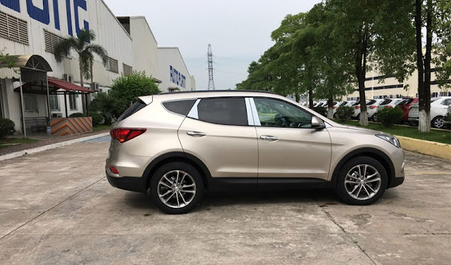 Hyundai Satafe 2017 mau vang hong%2B%25282%2529