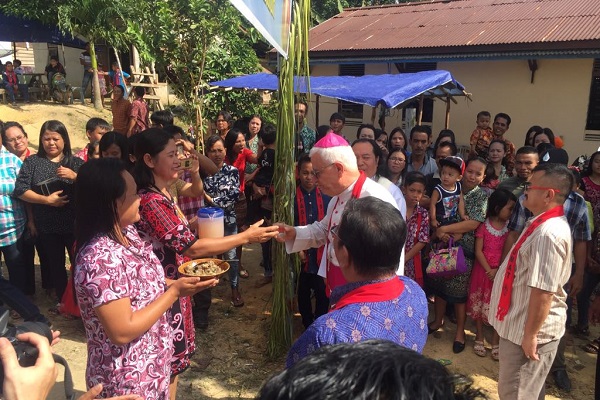 Peringatan 75 Tahun Gereja Katolik Di Tanah Mualang Peringatan 75 Tahun Gereja Katolik Di Tanah Mualang