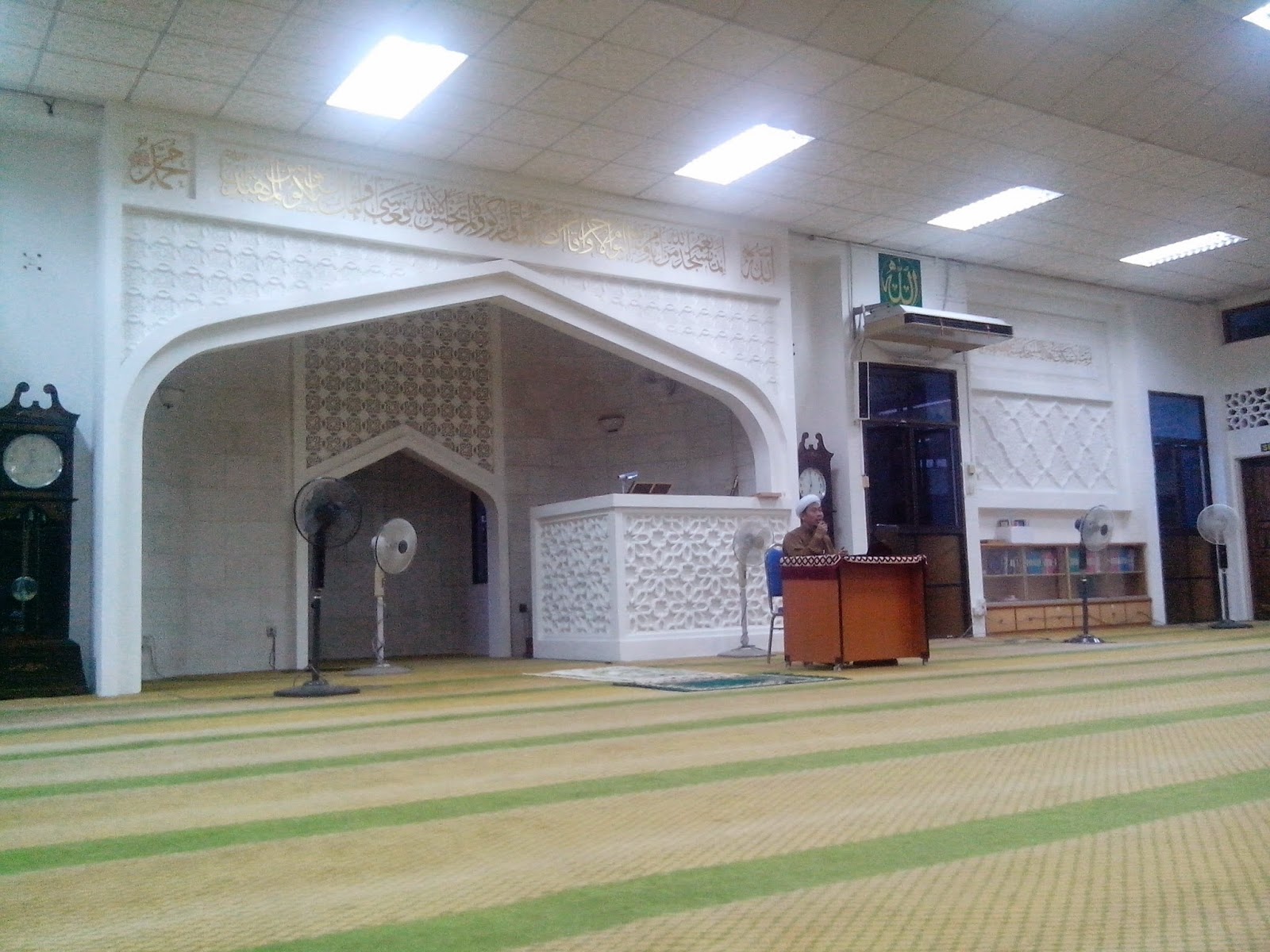 Yang Menjengkelkan Di Surau Masjid ~ Kendatipun Sekadar 