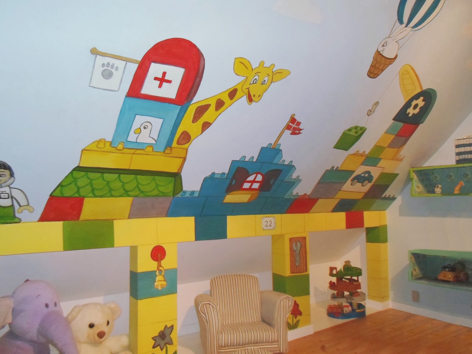 Maggie Murals Lego Mural a Room for Kids
