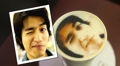 Mencetak Wajah Pelanggan Sebagai Latte Art