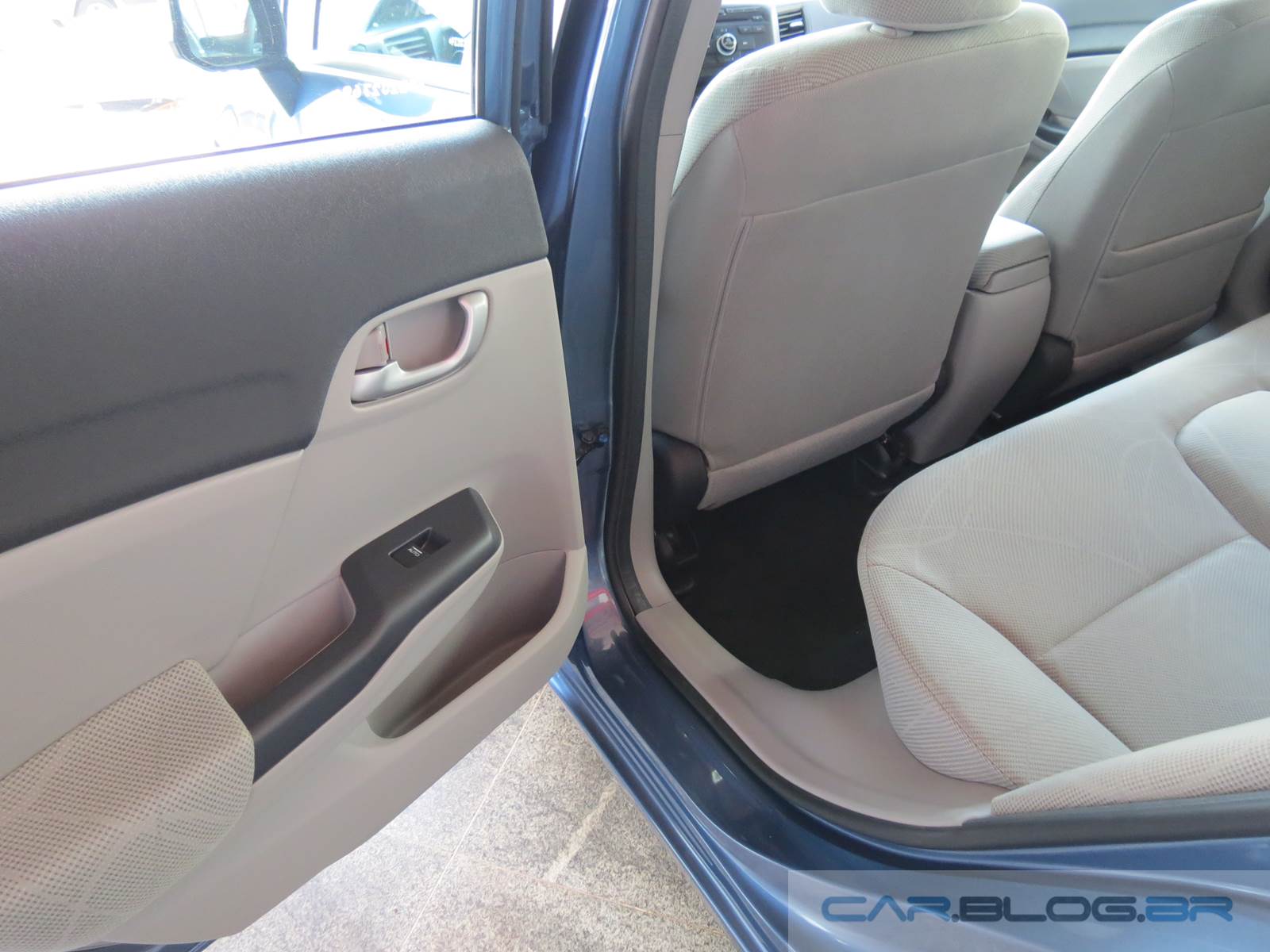 Honda Civic LXS 2015 - interior