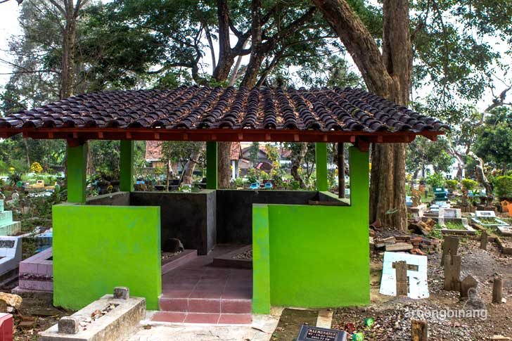 makam ki singapatra
