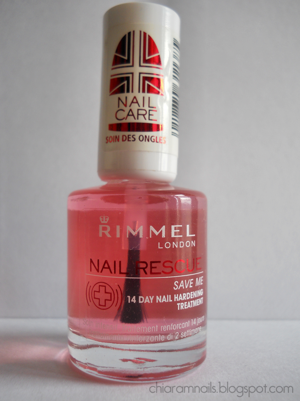 Chiara M. Nails Review Rimmel Nail rescue