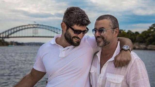 George Michael quis terminar relacionamento com o namorado antes de morrer George Michael quis terminar relacionamento com o namorado antes de morrer