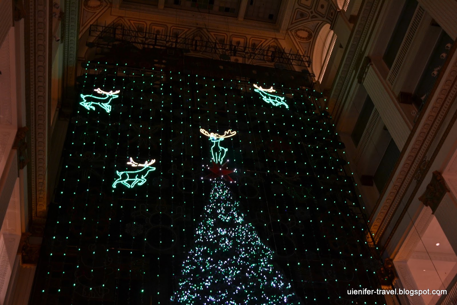 Рождественское шоу в Мейсис, Филадельфия (The Macy’s Christmas Light Show at Macy’s Center City)