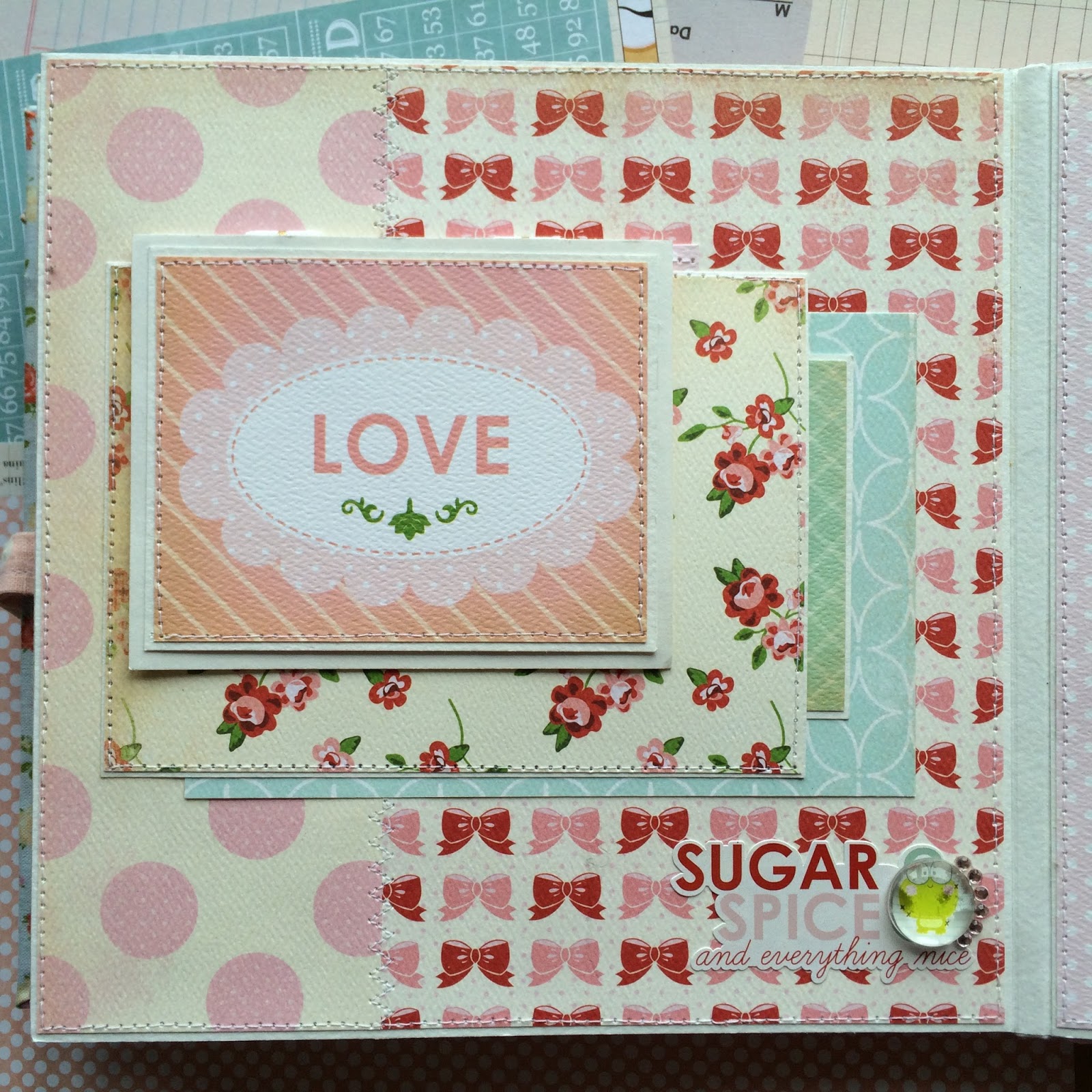 альбом беби. фотоальбом для малыша. фон разворота альбома детского сада. фотокнига малыш. бэби альбом.