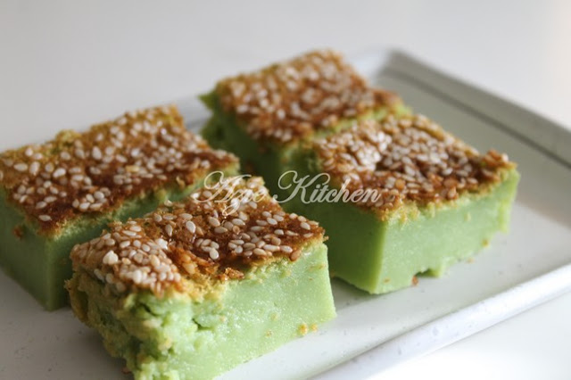 Kuih Bakar Pandan Lagi - Azie Kitchen