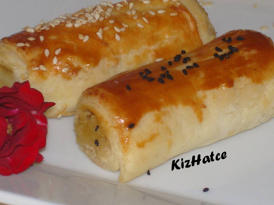 KİZHATCE MUTFAKTA AÇMA BÖREK