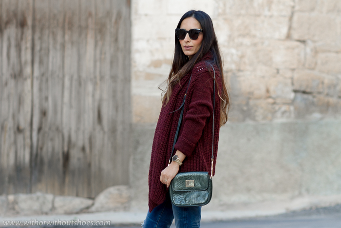 Jeans, Cárdigan de lana y Botines Burgundy con de AGL | With Or Shoes - Blog Influencer Moda Valencia España