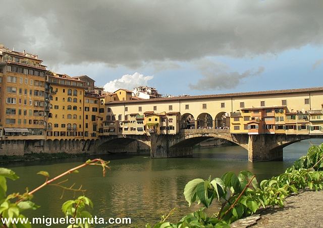 Ponte-Vecchio-Florencia