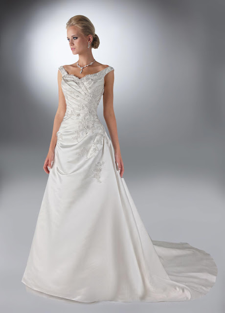 'Applique Wedding Dress' Going Trendy ~ Unique Wedding Ideas and ...