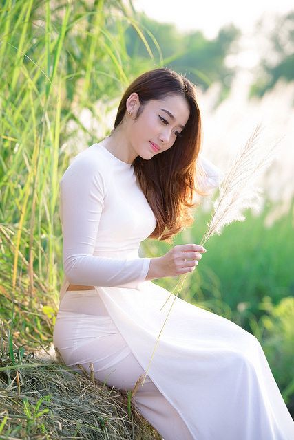 30 Most Beautiful Girls With Vietnamesse Traditional Aodai