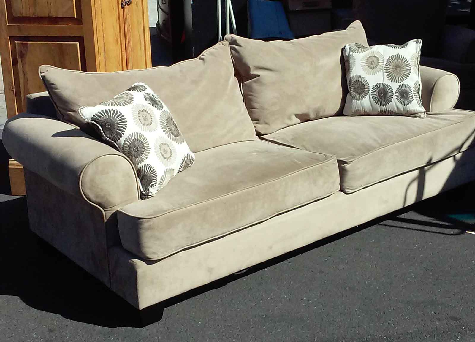 UHURU FURNITURE & COLLECTIBLES SOLD Tan Microfiber Sofa 195