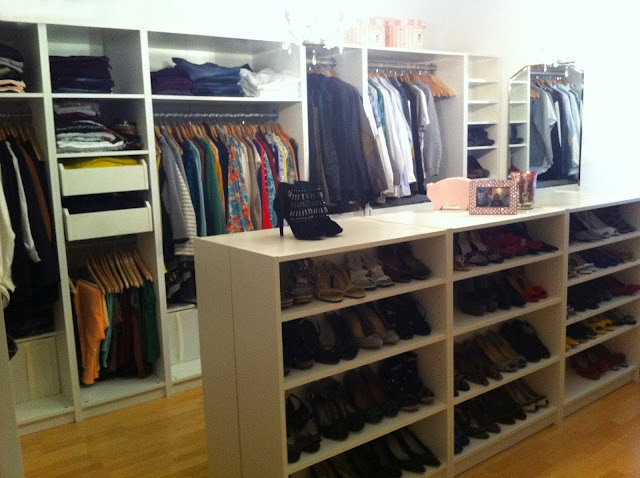 Begehbarer Schrank, Schuhregal, Schuhschrank