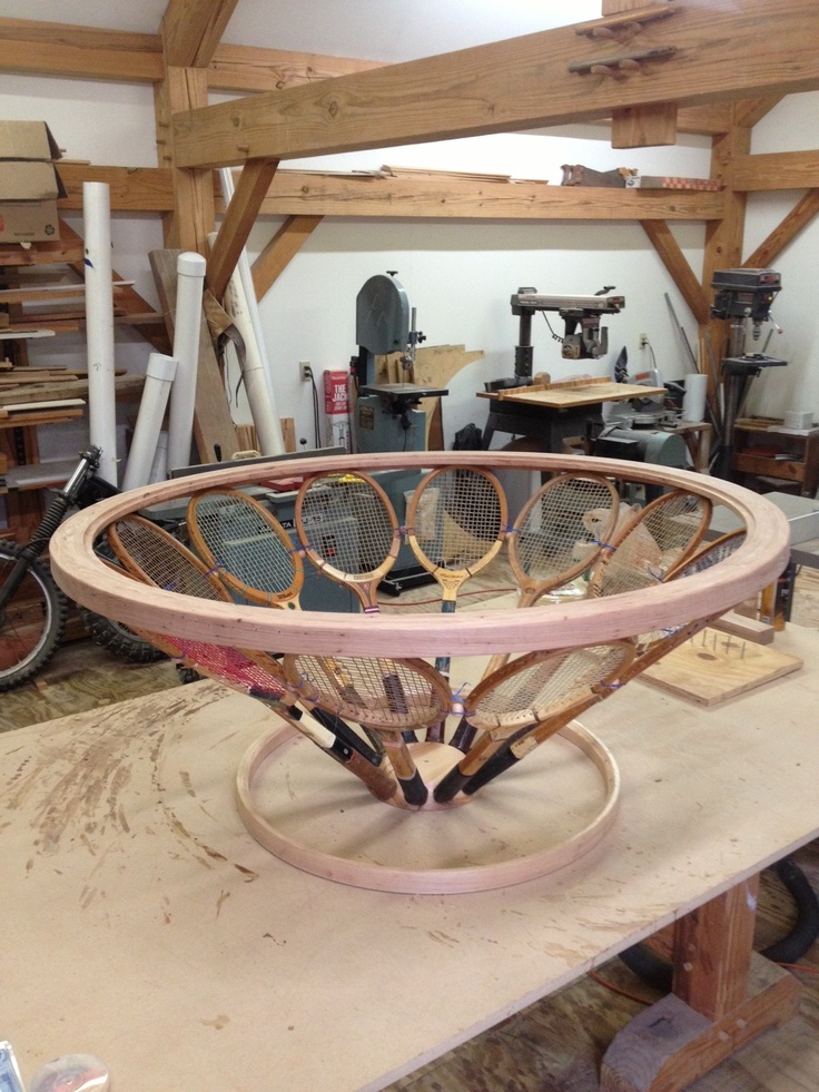 How to Recycle: Bring Back to Life an Old Tennis Rackets