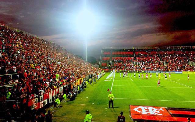 Flamengo teve prejuízo financeiro nos dois últimos jogos na Ilha do Urubu