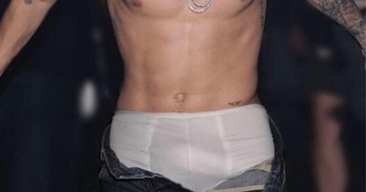 Polla de Justin Bieber desnudo SIN CENSURA.