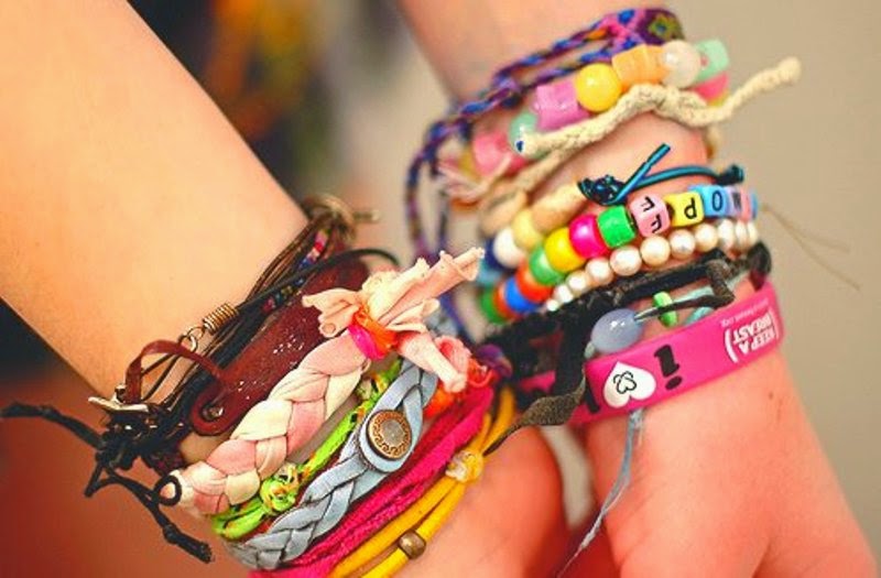กำไลข้อมือ กำไลข้อมือ