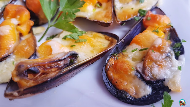 Mejillones con queso