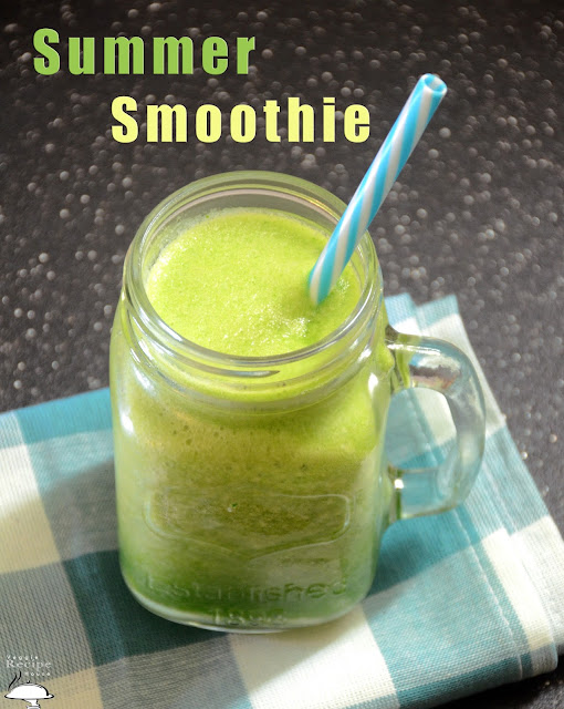 Apple, Pear And Spinach Summer Smoothie by Veggie Recipe House