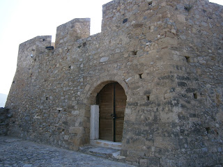 το κάστρο Καράμπαμπα στη Χαλκίδα