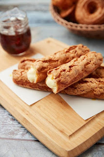 cach-lam-banh-su-kem-vo-gion-su-kem-tra-xanh-vo-gion-bep-banh-2