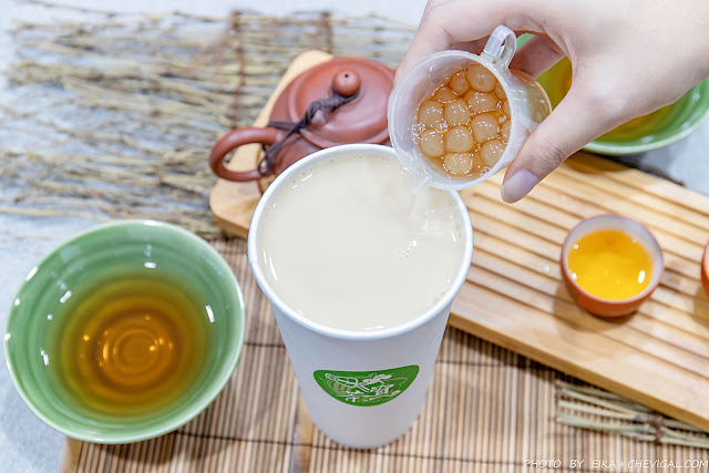 茶覓飲品，選用南投魚池好茶+手工炒糖，還有媲美放大版鮭魚卵的珍珠嫩Q好吃！