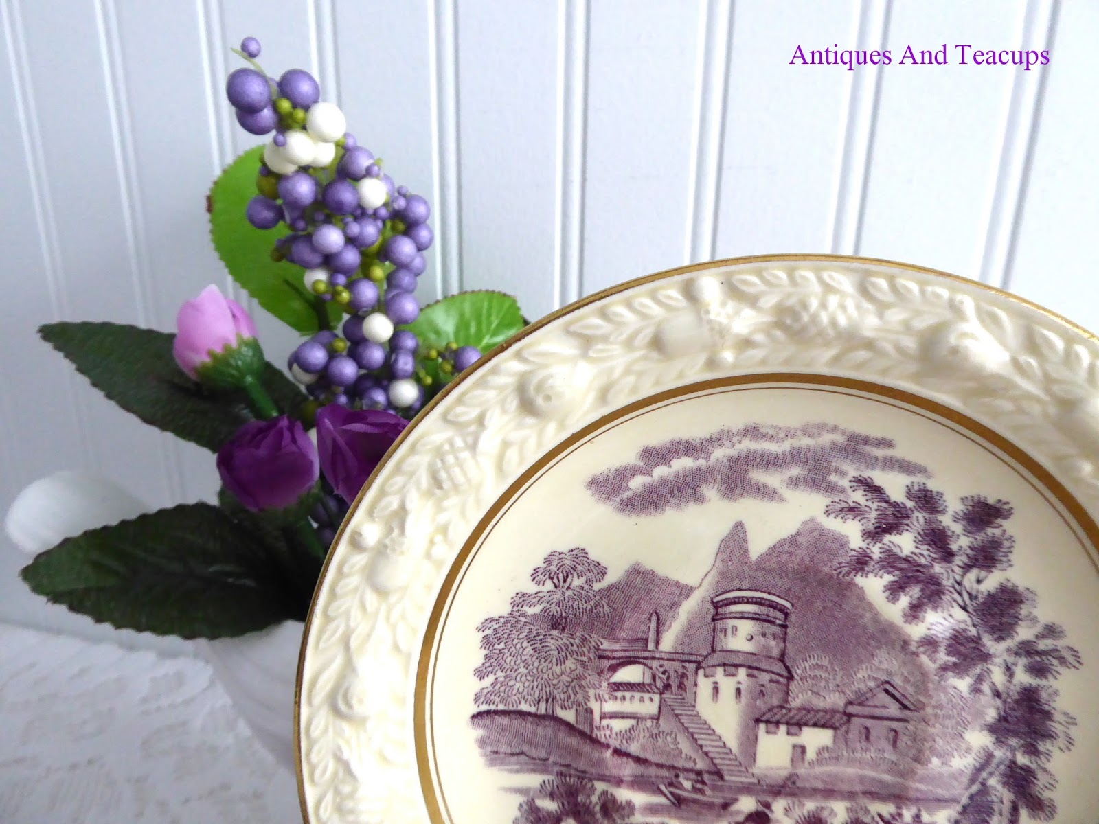 Antiques And Teacups January 2018
