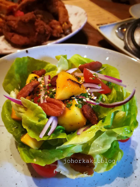 The Bird Southern Table & Bar at MBS - Atas Fried Chicken & Waffles. Is it any Good? The-Bird-Southern-Table-&-Bar-MBS-Marina-Bay
