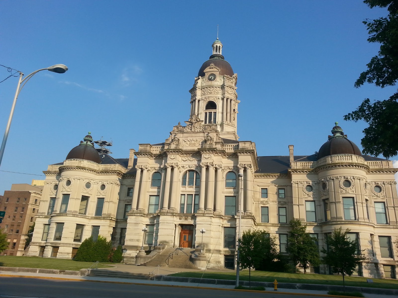 Touring America 2021 Bowling Green, Kentucky to Evansville, Indiana