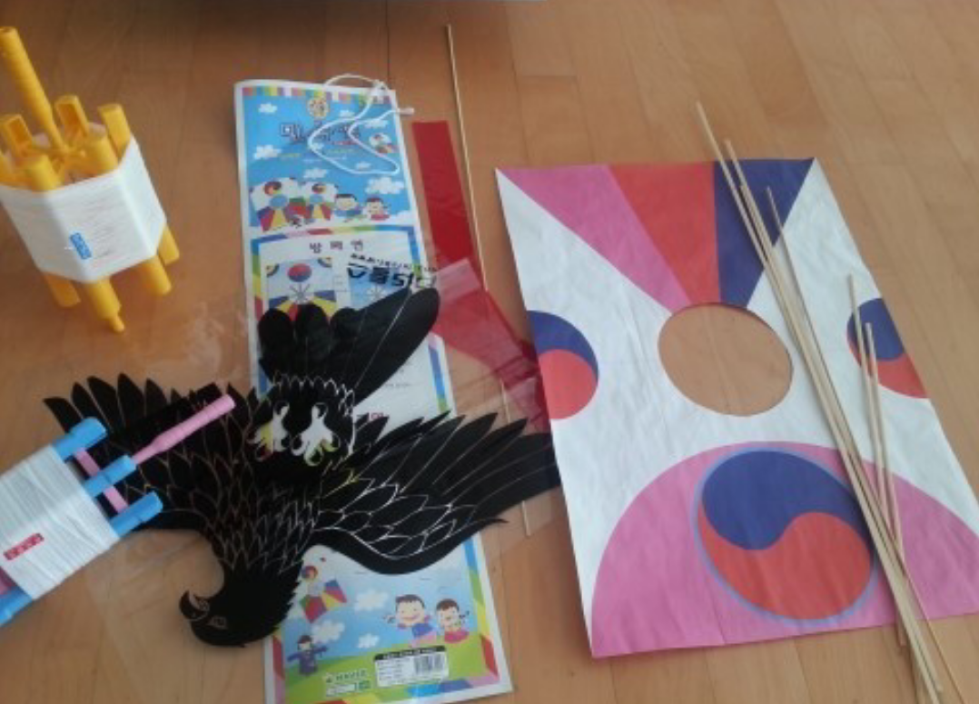 IPYG, Make a peace ! Korean Kite!!!