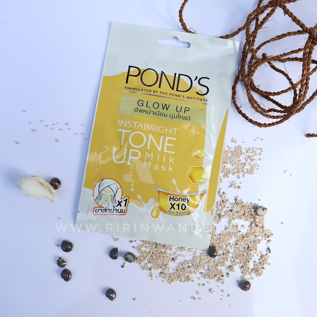 Review Pond's Instabright Sheet Mask Plum Up & Glow Up