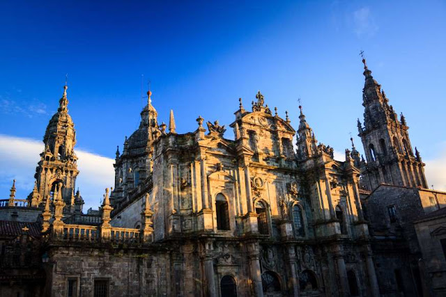 Sabia que estas cidades em países diferentes, têm exatamente o mesmo nome? Elfandarilha