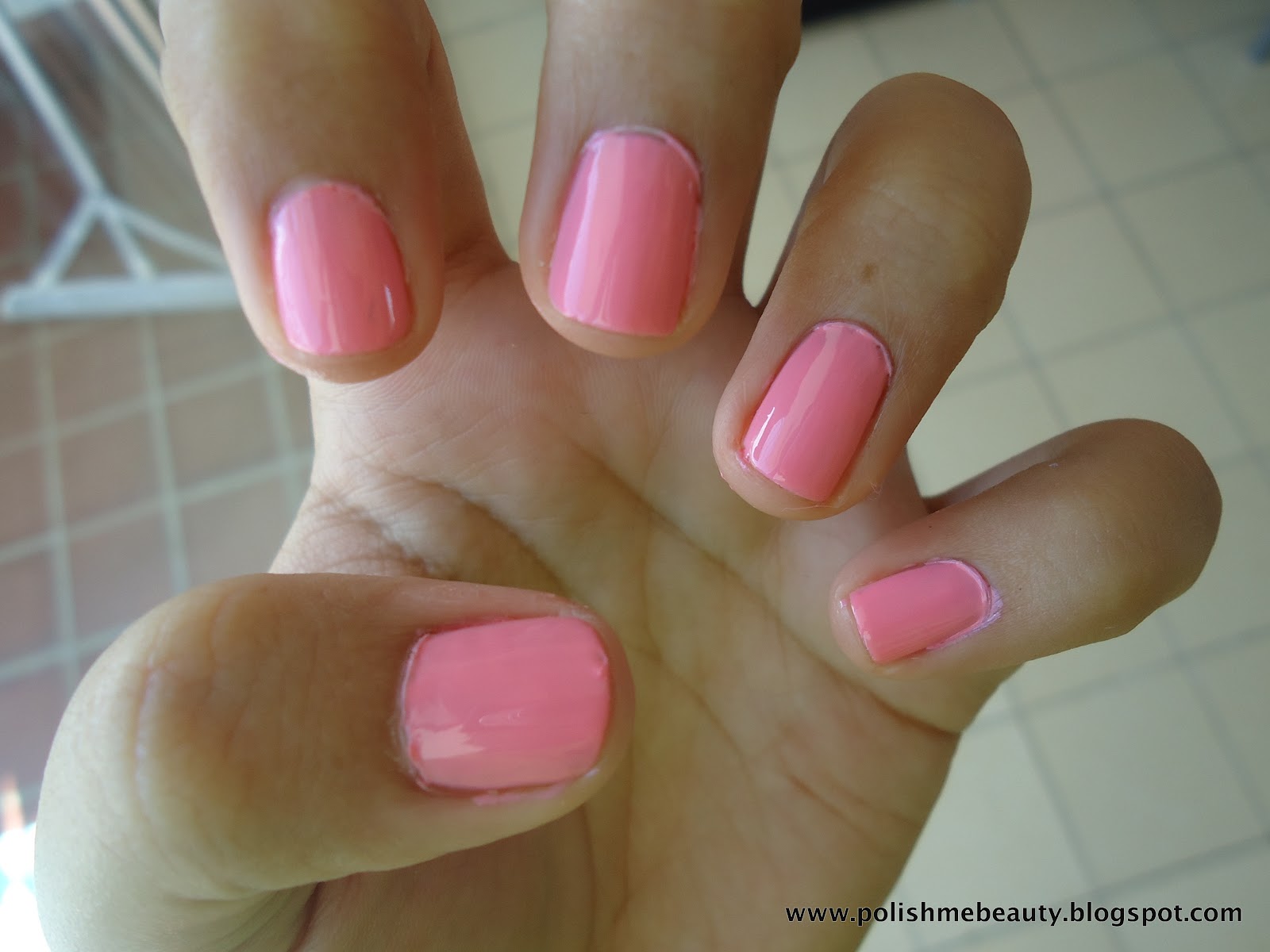 Polish Me Beautiful Rose Gold Leaf Nails