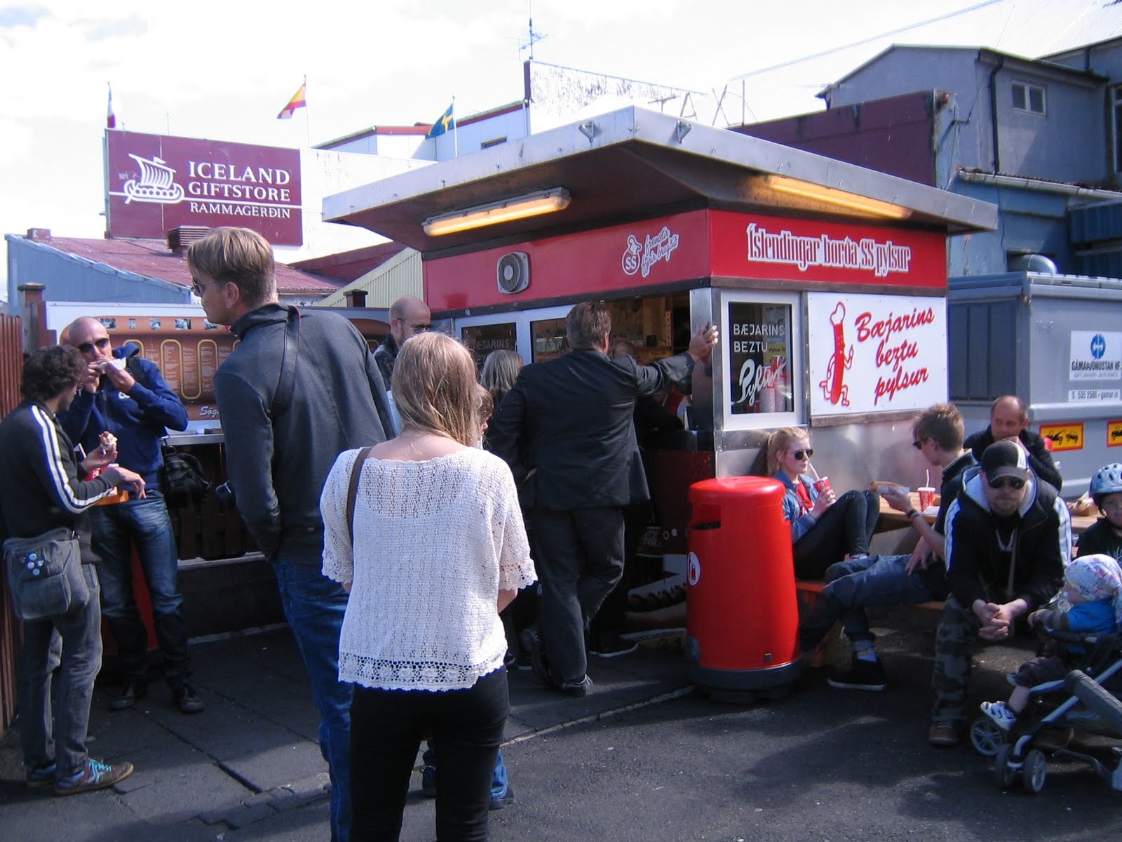 in my own Maliyacular... Bill Clinton, Jake Gyllenhaal and Carrots n Cake... oh yeah, and