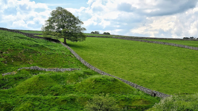 Yorkshire photograph taken with a Fujifilm X-T20 and XF 27mm lens Yorkshire photograph taken with a Fujifilm X-T20 and XF 27mm lens
